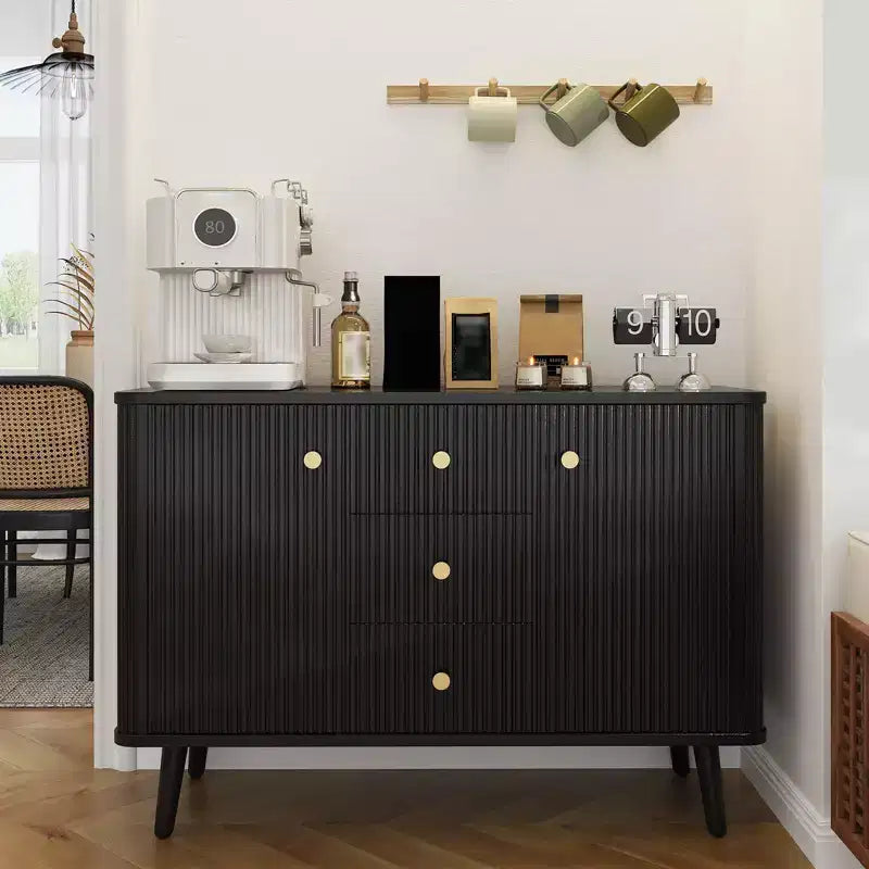 Bahut cannelé marron de 119 cm avec 3 tiroirs et 2 portes – Assemblage par 1 personne