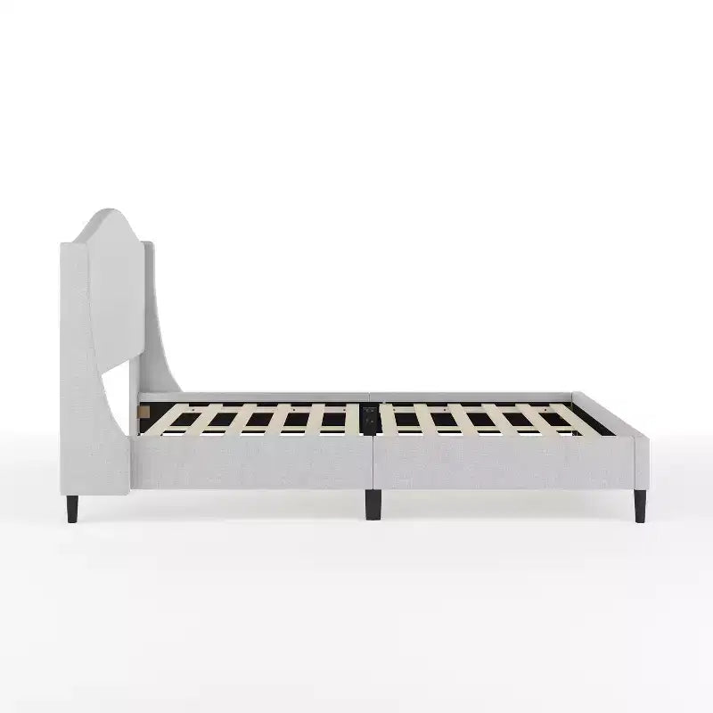 Lit plateforme tapissé en tissu beige et pieds en noyer, tête de lit incurvée, grand lit/très grand lit, pour 2 personnes